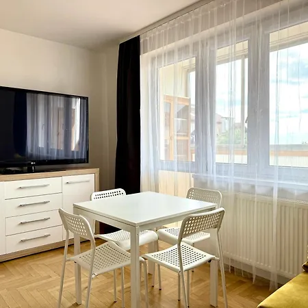 Orunia Na Parterze 아파트