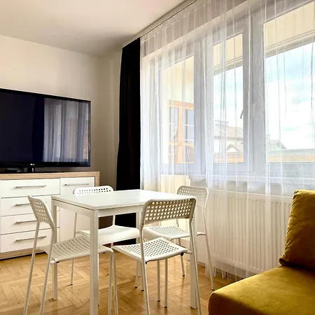 Orunia Na Parterze דירה גדנסק