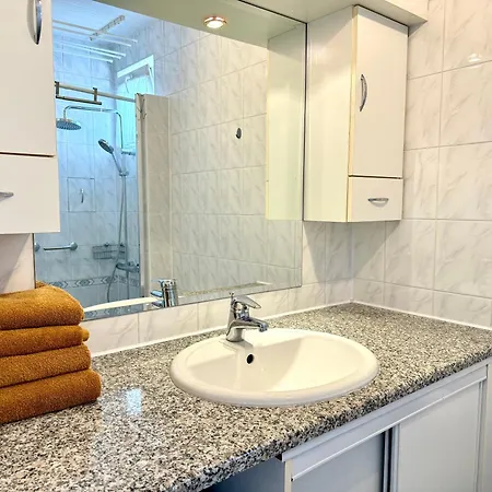 아파트 Orunia Na Parterze 그단스크